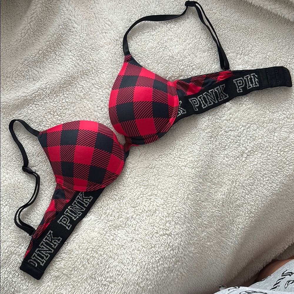 PINK Victoria's Secret Red and Black Plaid Push-Up Bra